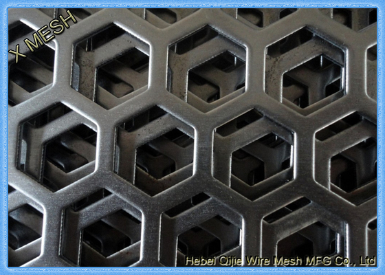 Mesh logam berlubang heksagonal, lembaran logam aluminium berlubang ringan