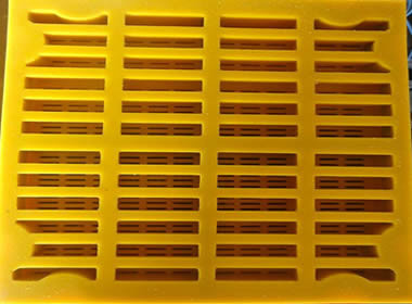 Panel Layar Kuning PU Mesh Polyurethane Dengan Kait Untuk Tambang Bergetar