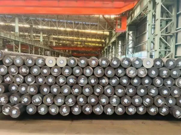 Q345B Baja Bahan Konstruksi HDG Bar Dowels Bulat Dengan Diameter 25mm 0