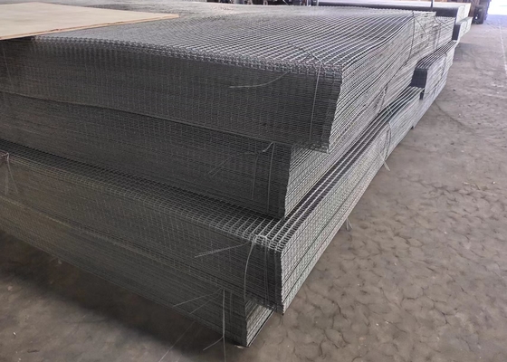 PVC Coated Iron Galvanized 6 Gauge Welded Wire Mesh Fence Panel Untuk Kandang Hewan