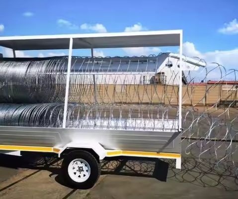 Razor Wire Mobile Security Barrier System Mobil Rapid Deploy Razor Barrier Trailer