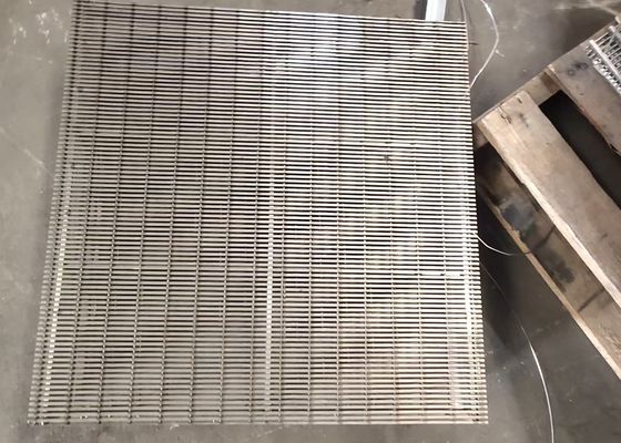 Benang polos bentuk lubang heksagonal 610 * 610 PU Polyurethane 80-95 Shore A Wire Mesh