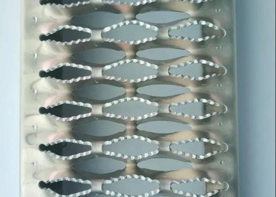 Lubang mulut buaya anti-selip/pelat tapak aluminium