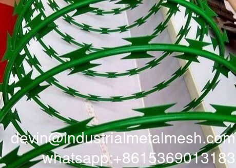 Chain Link 960mm Concertina Razor Wire Fence Bto-22