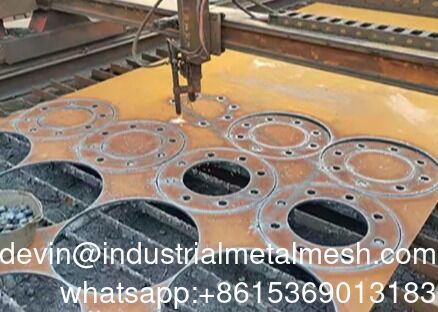 Lembaran Baja Karbon Berlubang SS400 Untuk Pelat Penyaringan