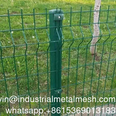 3D Curved Welded Wire Fence Security Mesh Fence Panel Produsen