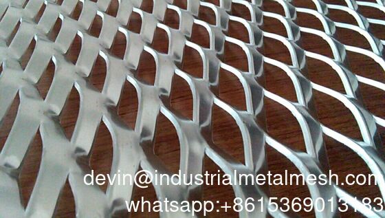 Jaring Expanded Metal Tahan Cuaca Tugas Berat Kekuatan Tinggi untuk Papan Lantai Konstruksi Tangga Lantai Beton Bata Perancah