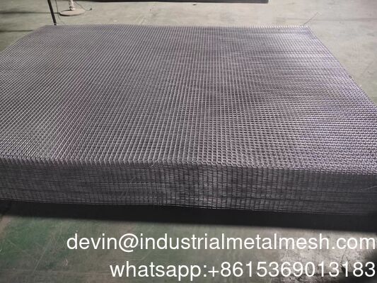 3.7mm Black Welded Wire Mesh Panel 150mm*150mm for Construction