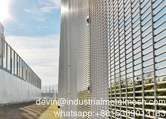 Panel Pagar Penjara Keamanan Anti Pendakian Tinggi 3.3*2.4M 358 Pagar Kawat Pagar Jaring Pagar Anti Pencurian