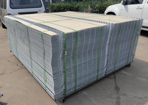 Rumah Logam Dekoratif Luar Ruangan 3d Bending Curved Fence Panel Welded Rigid Wire V Mesh Garden Fence