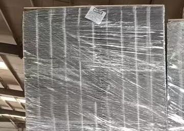 Hot Dipped Galvanized Welded Wire Mesh Untuk Kandang Hewan Peliharaan