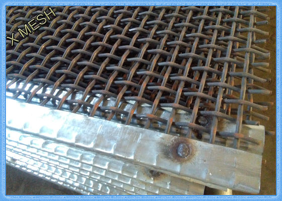 Layar Bergetar 1,5x2m Lubang Persegi Baja Karbon Tinggi