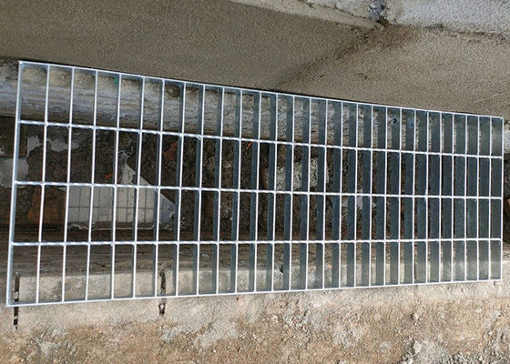 Galvanized Las Steel Mesh Grating Special Steel Grating untuk lantai jalan kaki