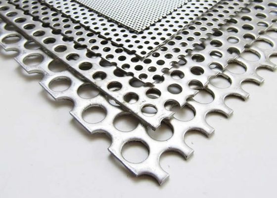 Pabrik Baja Karbon Bulat Lubang Perforated Metal Screen Mesh