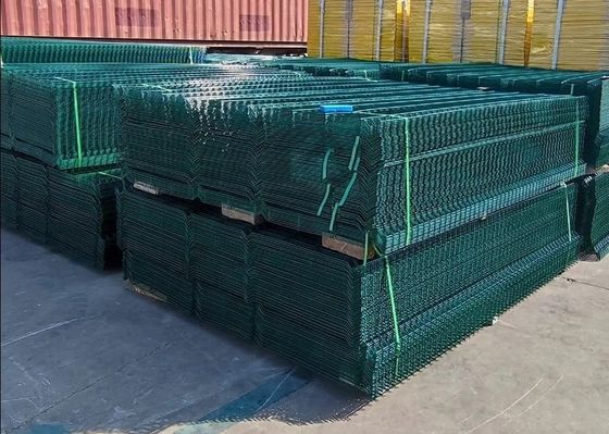 Pagar panel galvanis 3D Pagar baja melengkung 3D Pagar las Pagar kawat melengkung Pagar V Mesh Pagar kawat Pagar keamanan