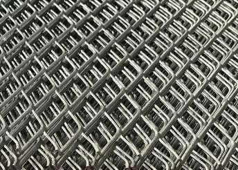 Aluminium Tugas Ringan Memperluas Mesh Logam Dekoratif Untuk Eksterior Dinding Cladding