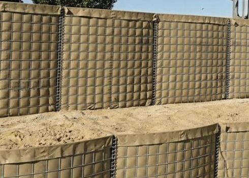 Kawat Galvanis Welded Hesco Bastion Wall Untuk Banjir Tembok Pertahanan
