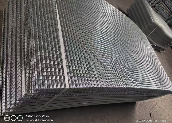 Ukuran Biasa 2 X 2 Inch Welded Mesh Galvanized Wire Panel Lebar 2.2m