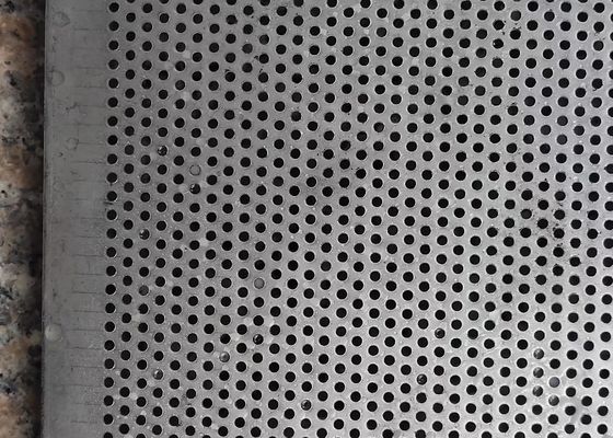 0.6mm Lubang 80mm Lebar Stainless Steel Perforated Sheet Lubang Bulat