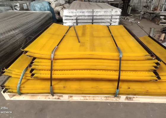 Panel Layar Kuning PU Mesh Polyurethane Dengan Kait Untuk Tambang Bergetar