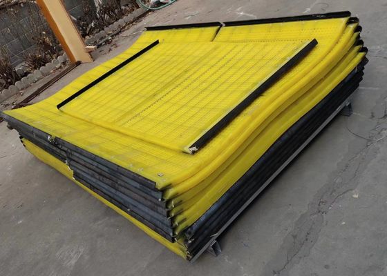 Panel Layar Kuning PU Mesh Polyurethane Dengan Kait Untuk Tambang Bergetar
