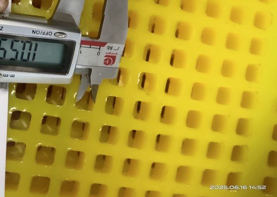 300x1200mm Polyurethane PU Modular Screen Panel Efisiensi Pemisahan Tinggi