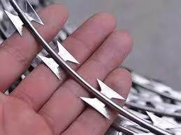 Safety Berduri Hdg Concertina Razor Wire Mesh 12x12 Bwg