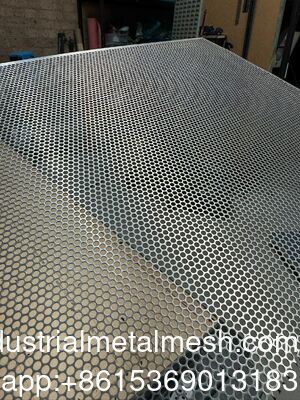 Bulat lubang berlubang Metal Mesh Stainless Steel Punching Mesh
