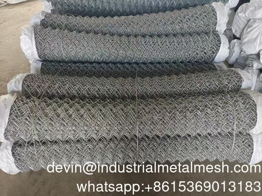 Galvanis PVC dilapisi baja karbon rendah Wire 60 * 60mm Chain Link Pagar