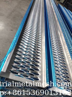 Aluminium tahan karat Anti-Slip Grip Strut Grating untuk langkah tangga, ukuran khusus tersedia