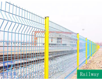 Kualitas Tinggi 50X200 Mm Layar Pvc Dilapisi Profesional V Lipatan 3D Dilas Melengkung Wire Mesh Panel Logam Pagar Taman