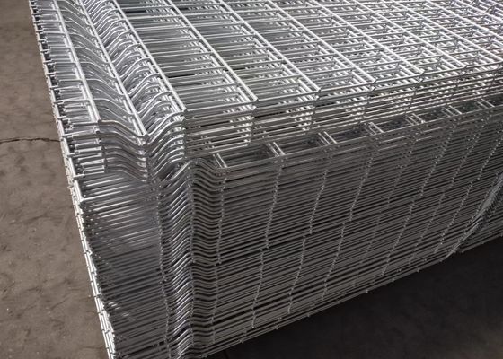 Finishing Bingkai Dilapisi PVC dan Pagar Wire Mesh Melengkung 3D