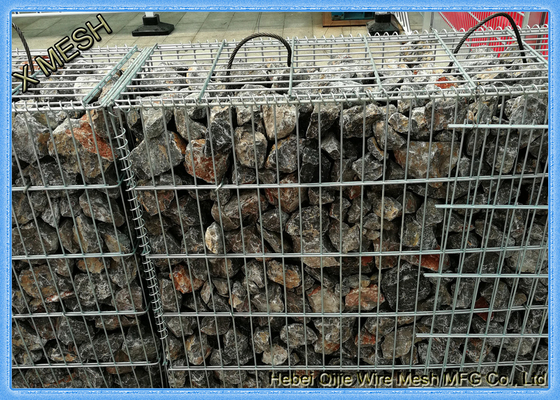 Seng dilapisi Dilapisi Gabion Keranjang, Stone Filled kawat Cages Square / Rectangular Lubang
