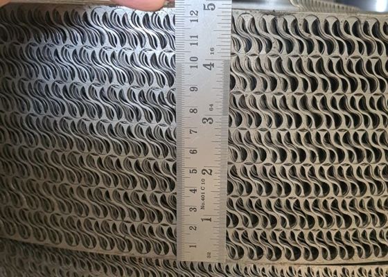 1.15mm-1.2mm Ketebalan Perforated Metal Mesh Punched Metal Strip Untuk Membuat Kandang