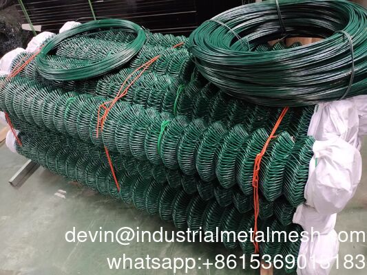 China Manufacturer Galvanized Chain Link Pagar dengan kawat berduri