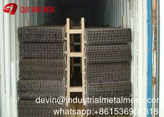 Digunakan secara luas G655 Heavy Duty Press Welded Steel Grating untuk Truck Loading Dock & Offshore Platform