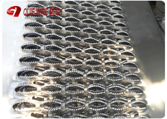 Bibir Buaya Grtp Galvanis Grip Strut Anti Skid Plat Lebar 180mm