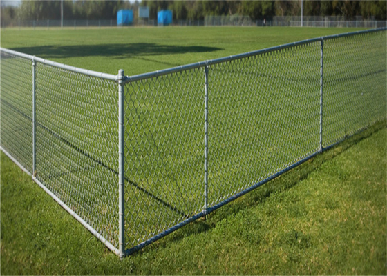 Hot Dipped Galvanized 50x50mm Chain Link Fence Untuk Pagar Pedesaan