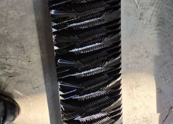 Powder Coating Big Anti Climb 2mm Dinding Keamanan Dinding Paku