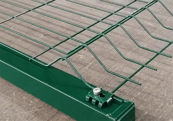 Panel Pagar Logam Melengkung Dekoratif 5mm Dia 2m Tinggi Warna Hijau