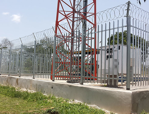 W Profile Hot Dipped Galvanized Palisade Fence 2400hx2300l Untuk Menara Sel