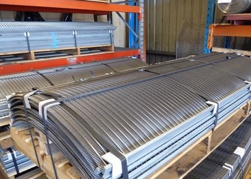 Tugas Berat V Wire SGS 321 Stainless Steel Wedge Wire Screen Johnson Gravel Welding Panel