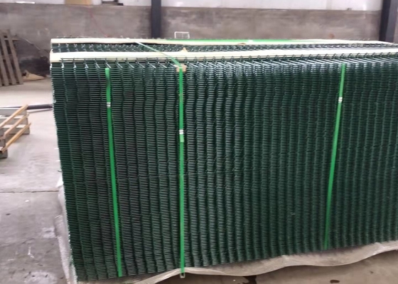 Taman Keamanan Perimeter Peach Shape Post 1.8m Curved Metal Fence