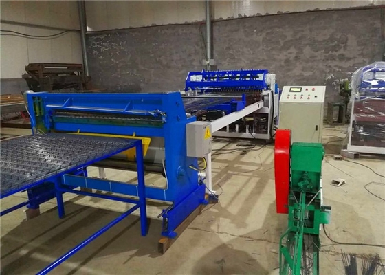 Lebar 1-3m Dilas Mesin Mesh Untuk Dilas Kawat Pagar Panel Mesh Dan Konstruksi
